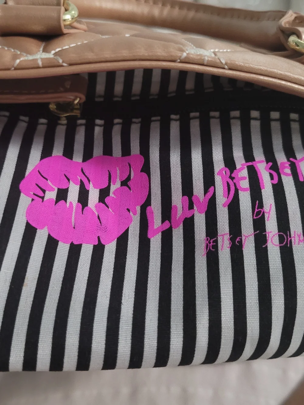 Betsey Johnson Quilted Mini Satchel Crossbody Bag Rose Gold Blush –